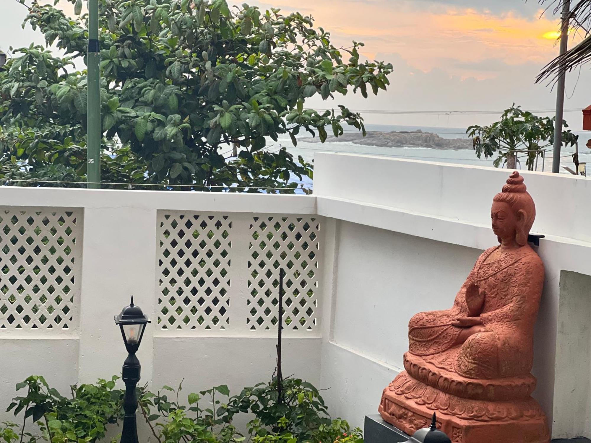 Buddha Beach Hotel Kovalam Exterior photo